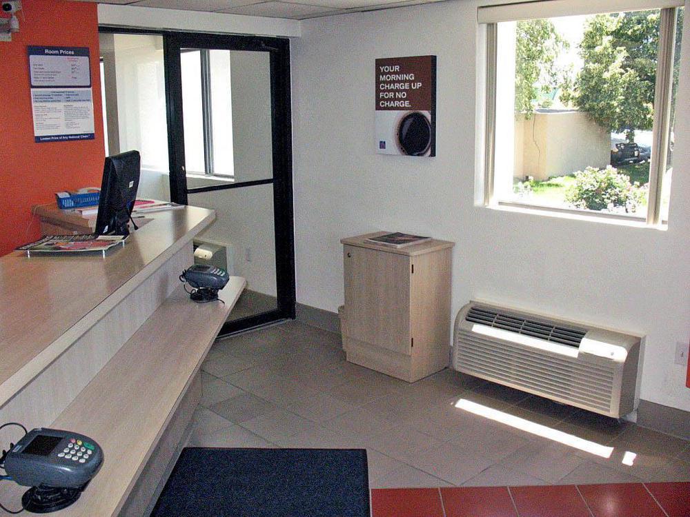 Motel 6-Council Bluffs, Ia - Omaha East المظهر الداخلي الصورة