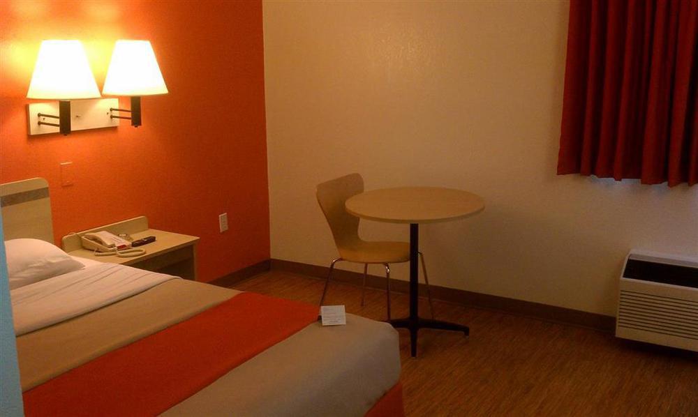 Motel 6-Council Bluffs, Ia - Omaha East الغرفة الصورة